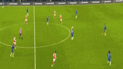 库里刷新NBA单场50+10+5抢断三分球纪录，独领风骚